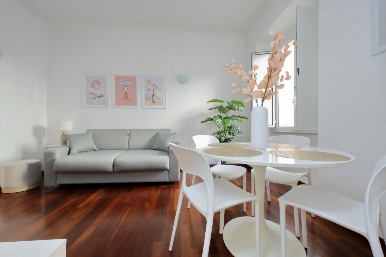 Domus Lou Elegante Appartamento In Trastevere Roma Kültér fotó