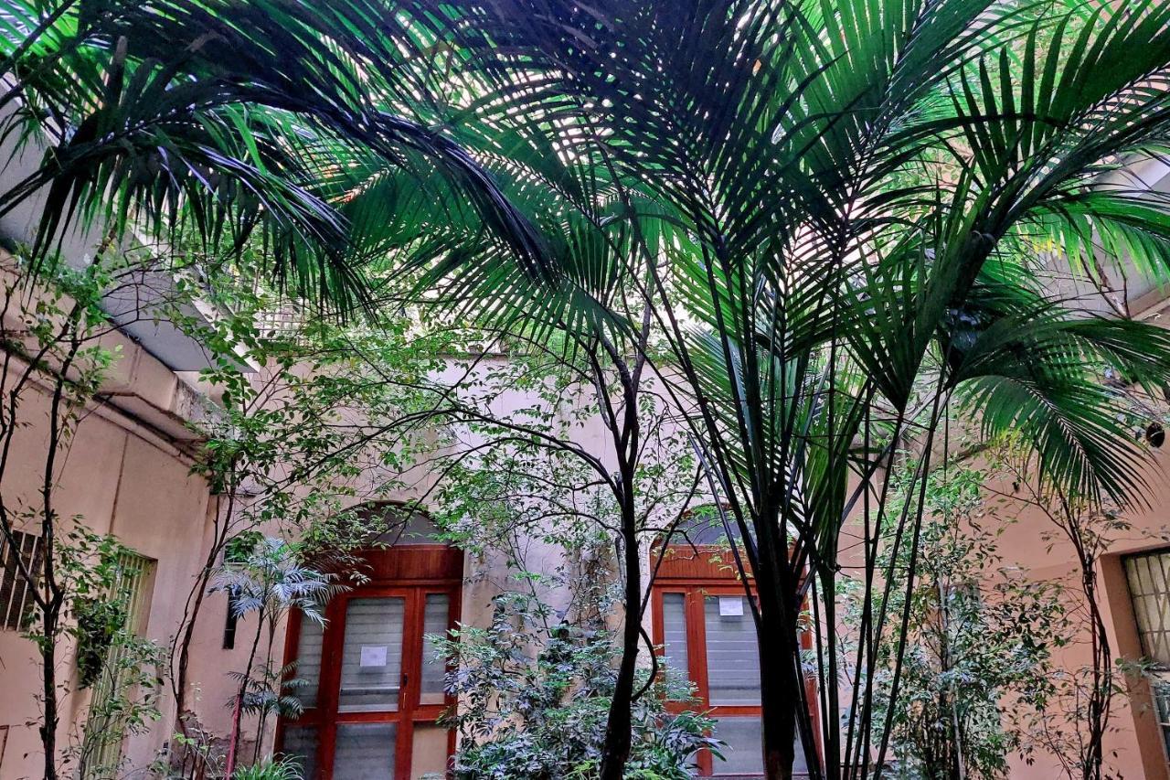Domus Lou Elegante Appartamento In Trastevere Roma Kültér fotó